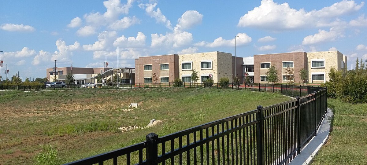 Riverstone, TX - File:Sonal Bhuchar Elementary.jpg - Wikimedia Commons